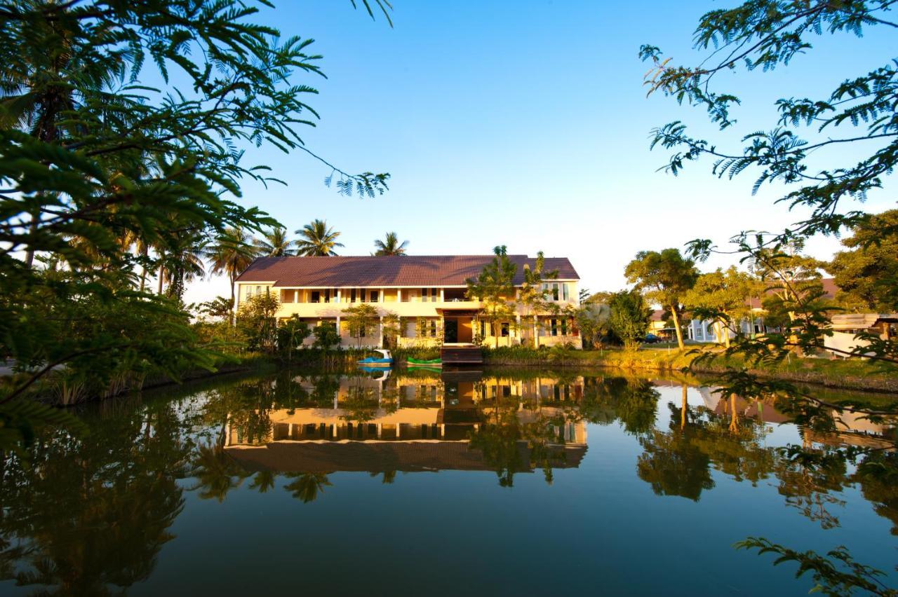 Baan Suan Resort Juree Punsuk محافظة سوفانبوري المظهر الخارجي الصورة