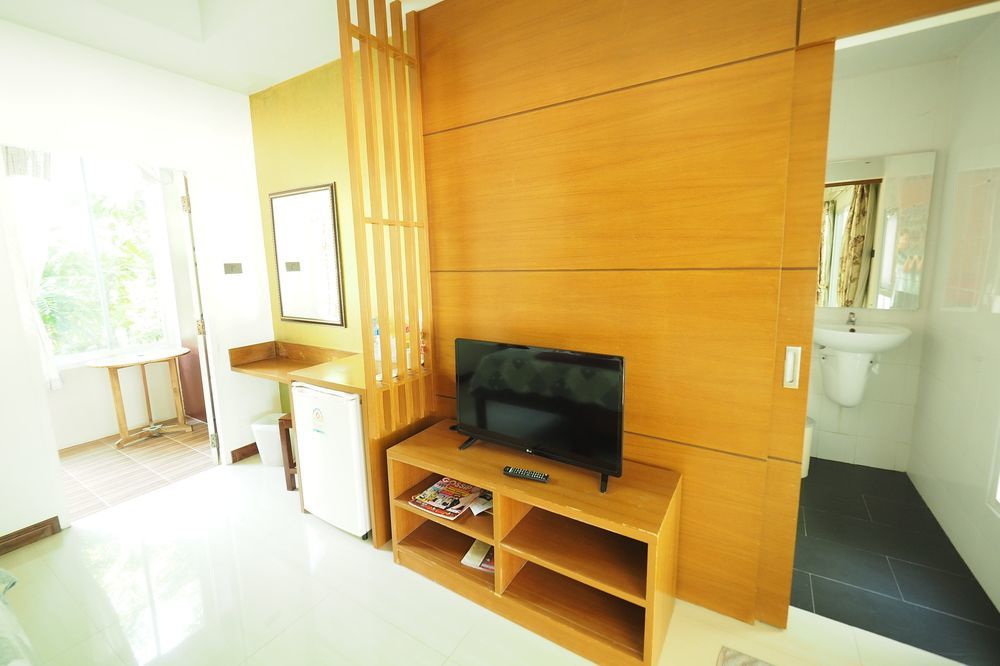 Baan Suan Resort Juree Punsuk محافظة سوفانبوري المظهر الخارجي الصورة